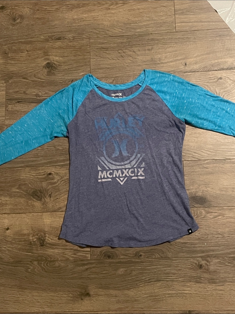 Hurley Blue Raglan half Sleeve Graphic Tee